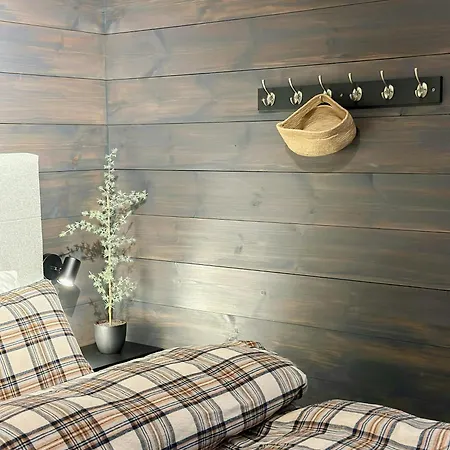 Modern At Strandafjellet * סטראנדה