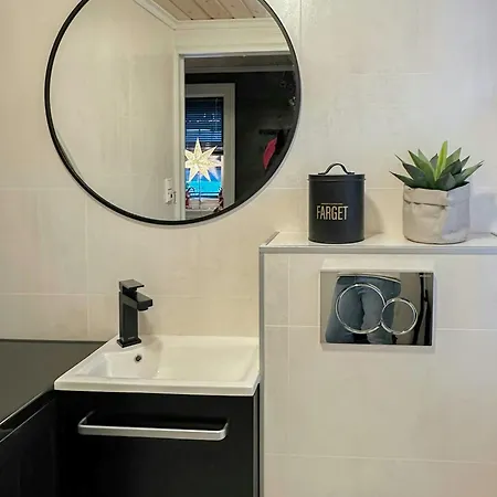 Modern At Strandafjellet